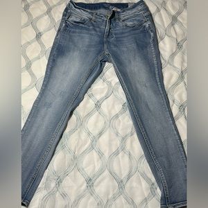 Time in tru 10 petite skinny high waisted bluejeans